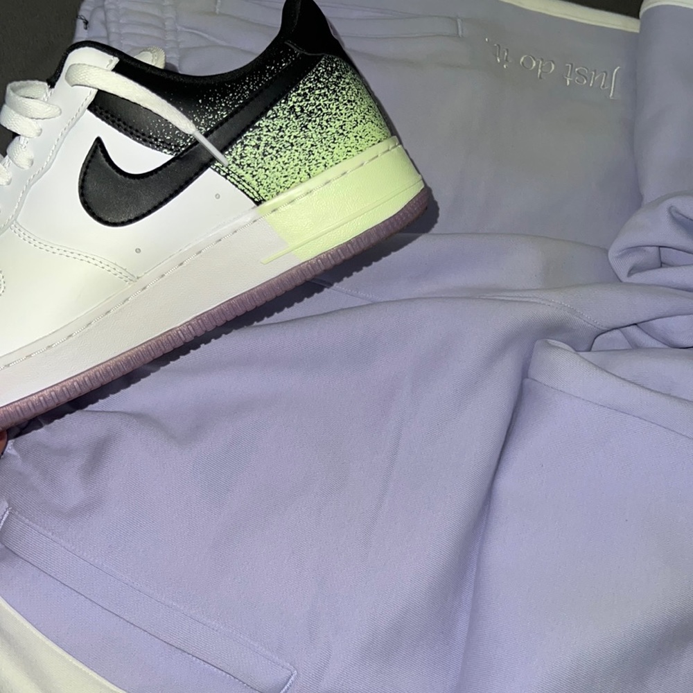 New no tags Nike just do it lavender sweat pants size xl - Picture 6 of 6